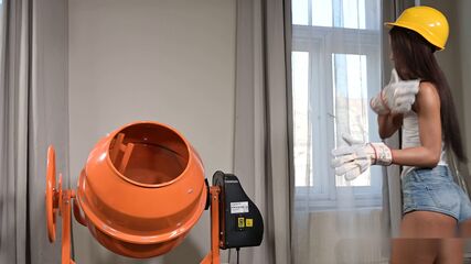 Hot Construction Slut Fucks